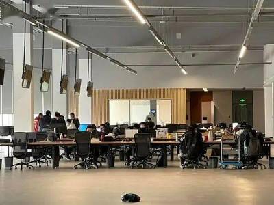 鄭州迎來無人駕駛出租車 軟件開發(fā)的創(chuàng)新驅(qū)動