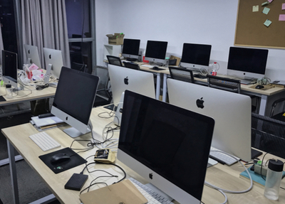 不凡學(xué)院 專業(yè)前端培訓(xùn)與UI設(shè)計，助力鄭州軟件開發(fā)人才培養(yǎng)