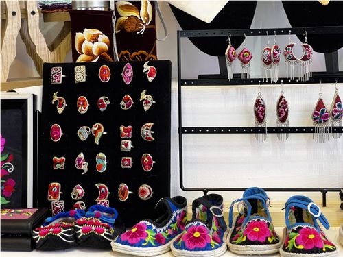 南博會 文化匯聚，風采盡覽——品味各州市文化用品獨特魅力